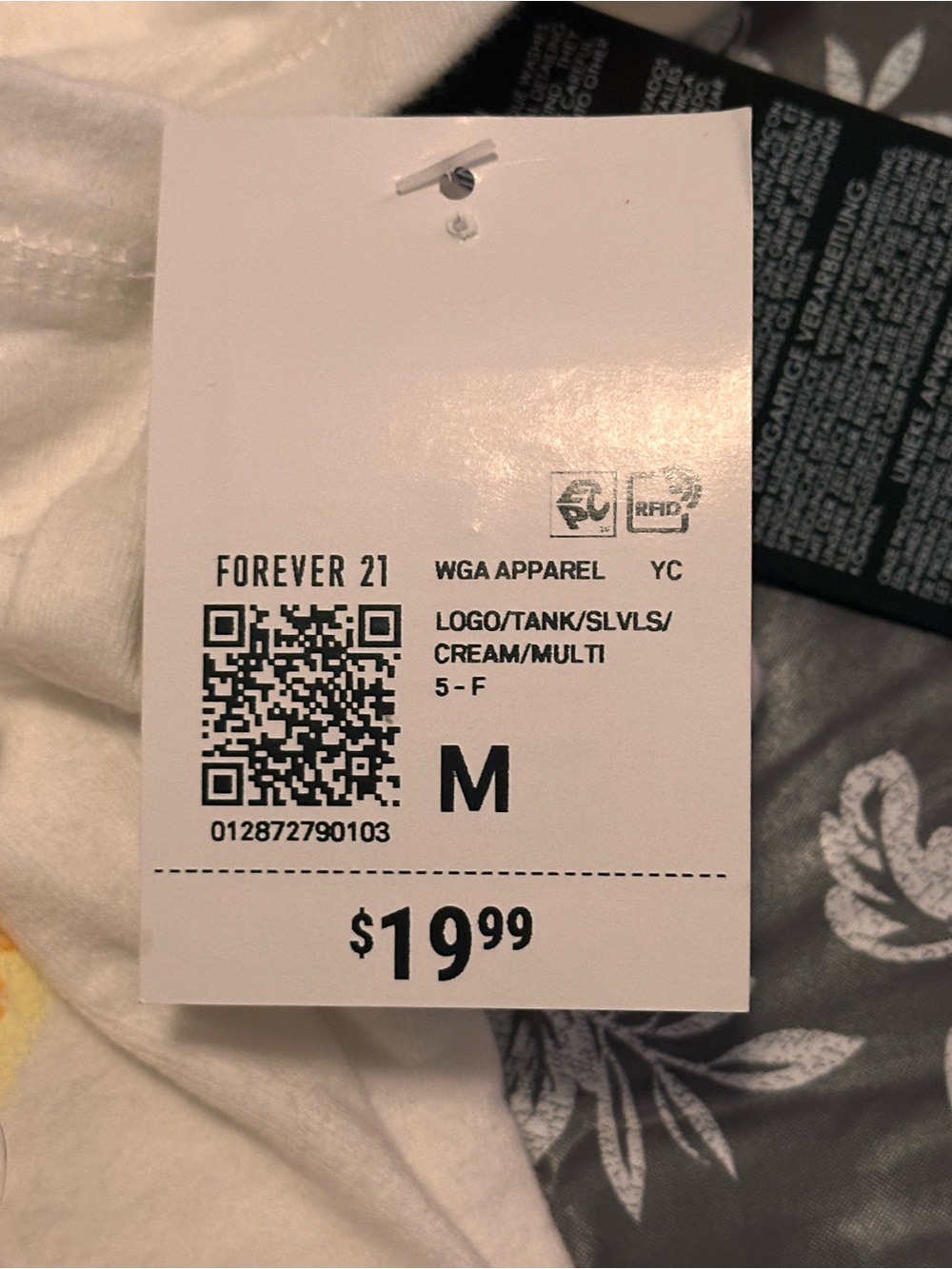 Forever 21 White Tee with Tan Teddy NYC Graphic - Picture 2 of 2